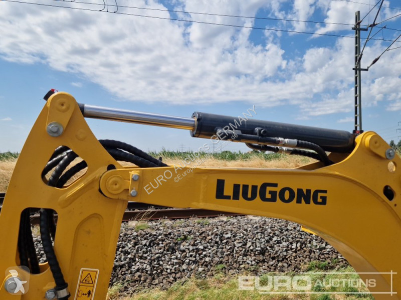 جرافة LiuGong 9017FZTS