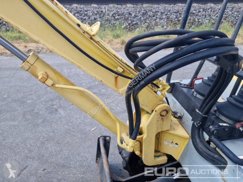 Rýpadlo Komatsu PC03