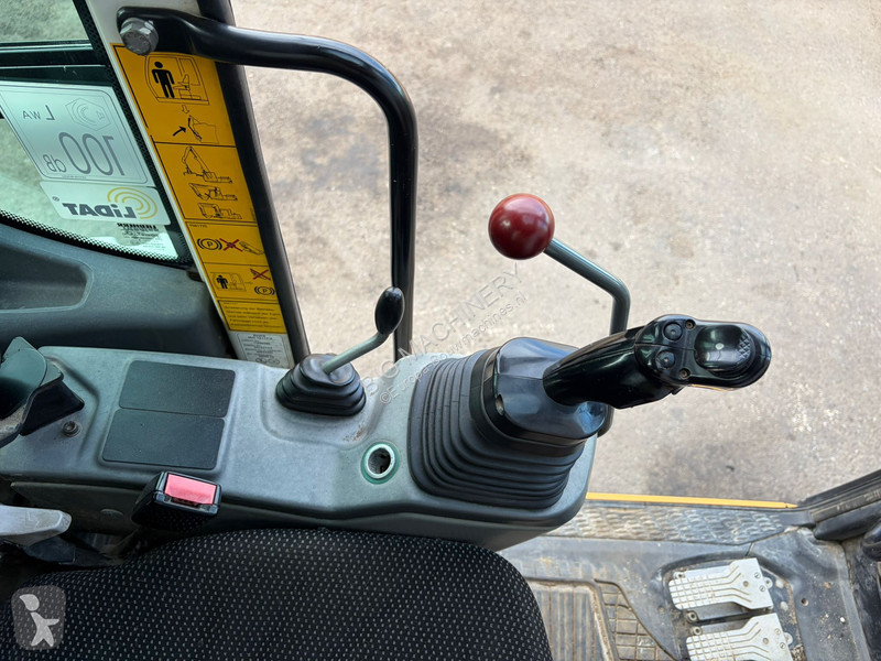 جرافة Liebherr A918