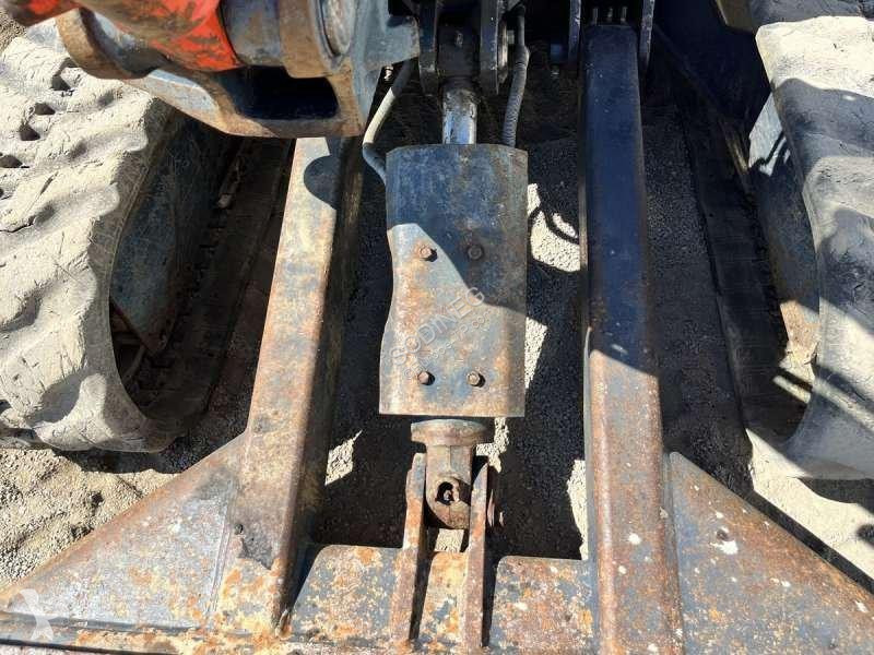 جرافة Kubota
