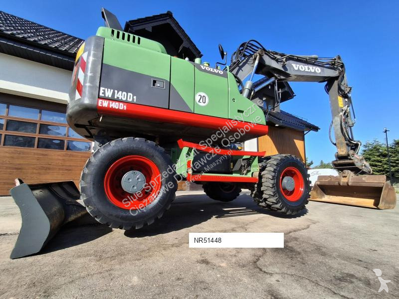 Excavator Volvo 140D OilQuick
