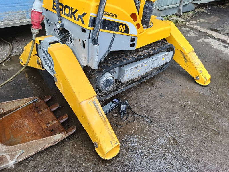 جرافة Brokk 90 husqvarna robot remote excavator...