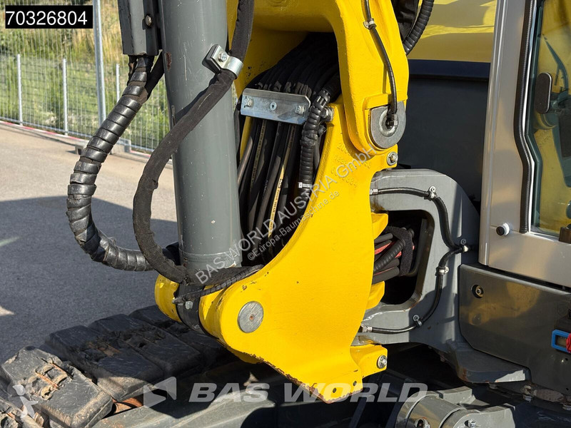 جرافة Wacker Neuson Powertilt