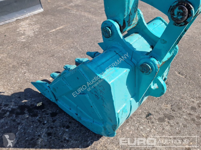 جرافة Kobelco C