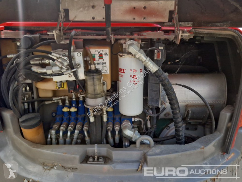 Rýpadlo Volvo ECR50D