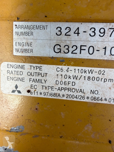 Escavatore Caterpillar L