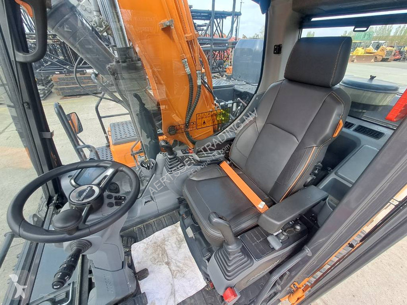 Skovl Develon DX160W-7