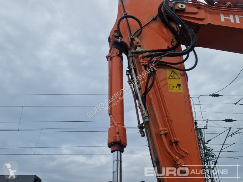 Excavator Hitachi 5B