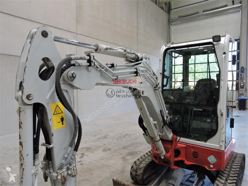 Rýpadlo Takeuchi