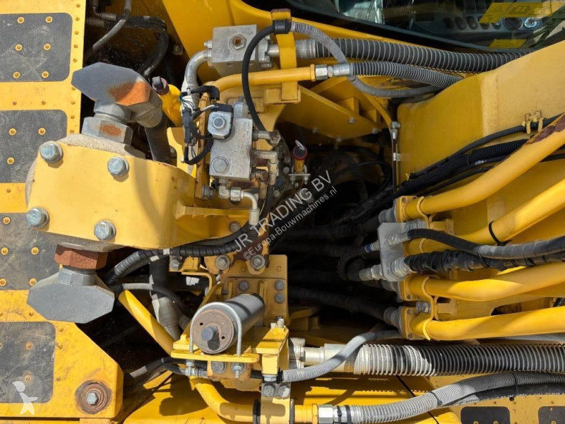 Rýpadlo Komatsu HB 215 LC-2 Hybrid