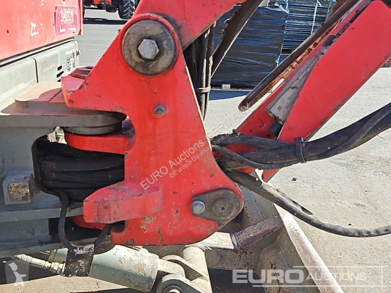 Экскаватор Volvo ECR25D