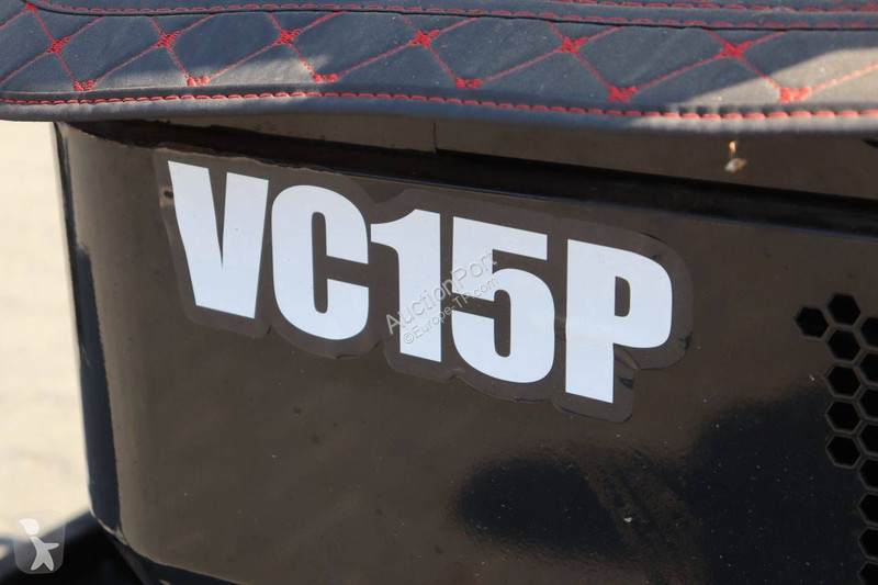 Lopatový nakládač Vicsec VC15P