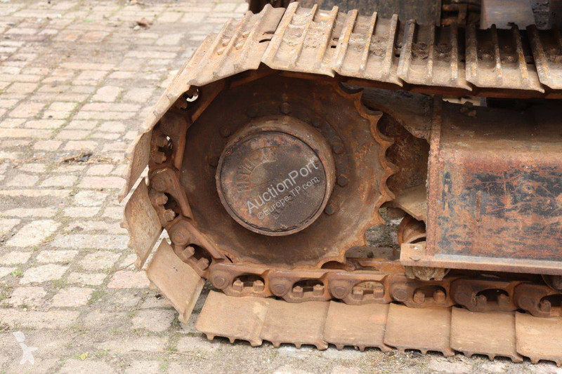 Rýpadlo Caterpillar E70B