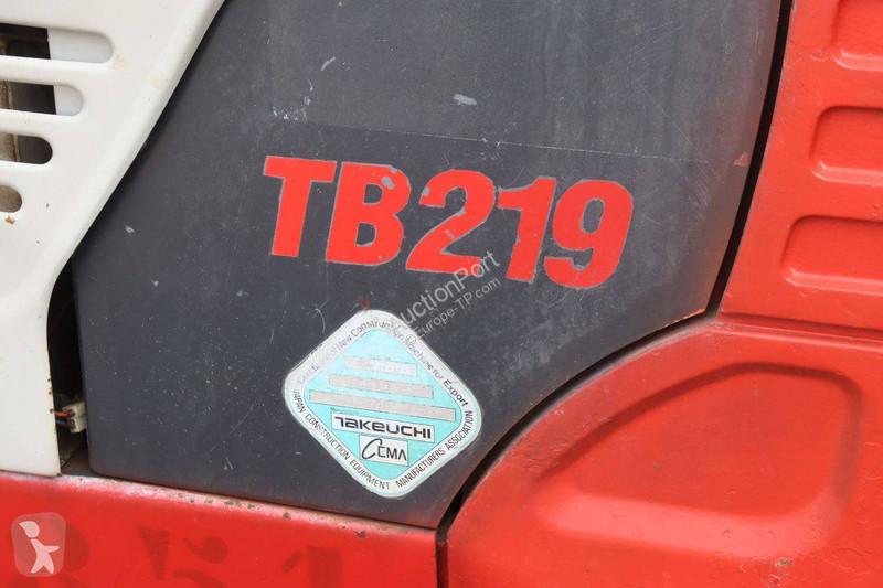Rýpadlo Takeuchi TB219