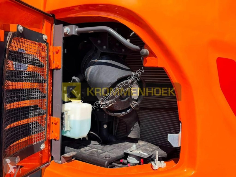 Lopatový nakládač Doosan LCR5