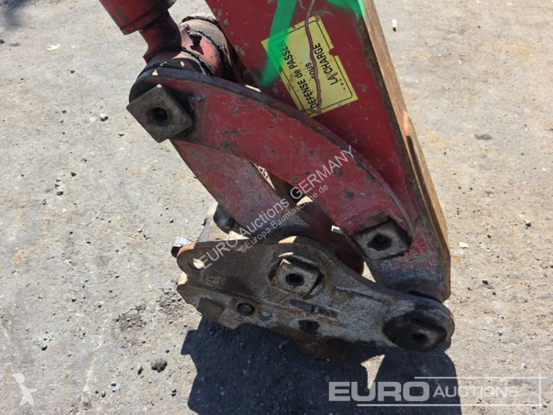 جرافة Volvo ECR50D