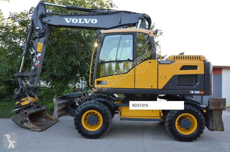 Lopatový nakládač Volvo