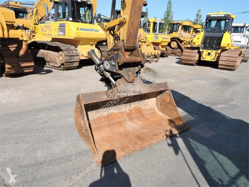 جرافة Caterpillar L