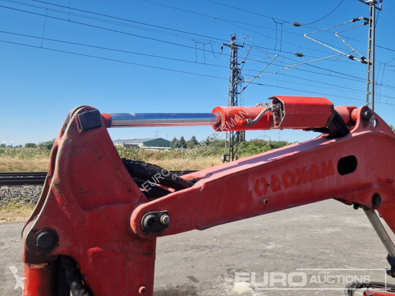 جرافة Volvo ECR25D