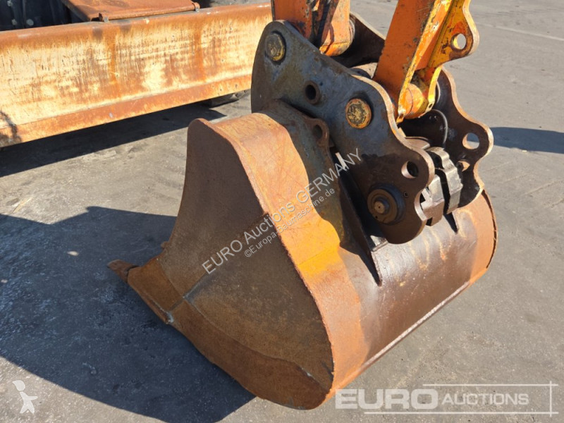 جرافة Komatsu PW148-8