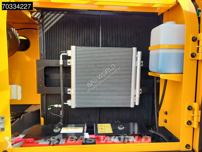 Lopatový nakládač Hyundai R210