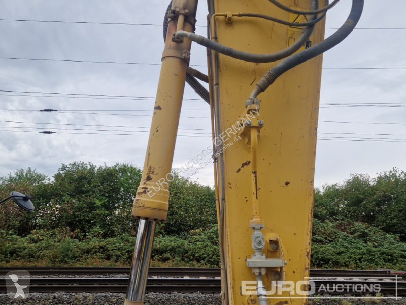 Lopatový nakládač Komatsu NLC-11