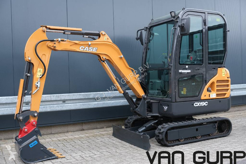 Lopatový nakládač Case CX 19 C | 2022 | 440std...