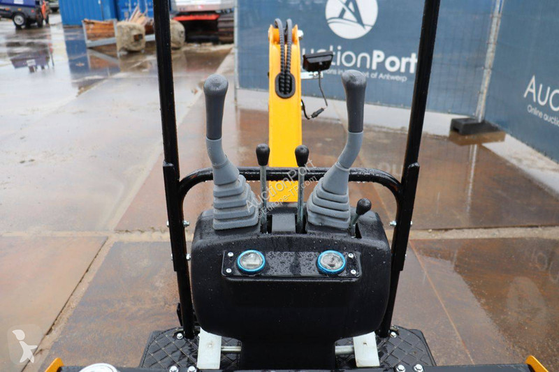 Excavadora JPC HT12