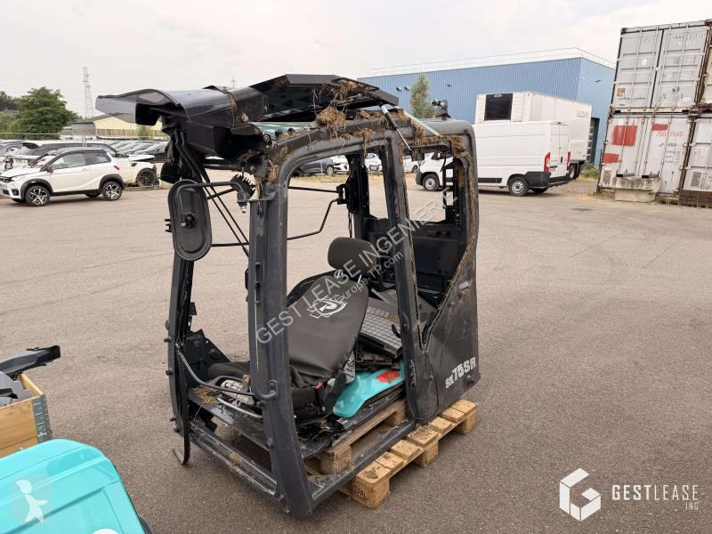 Excavadora Kobelco  SK75SR-7