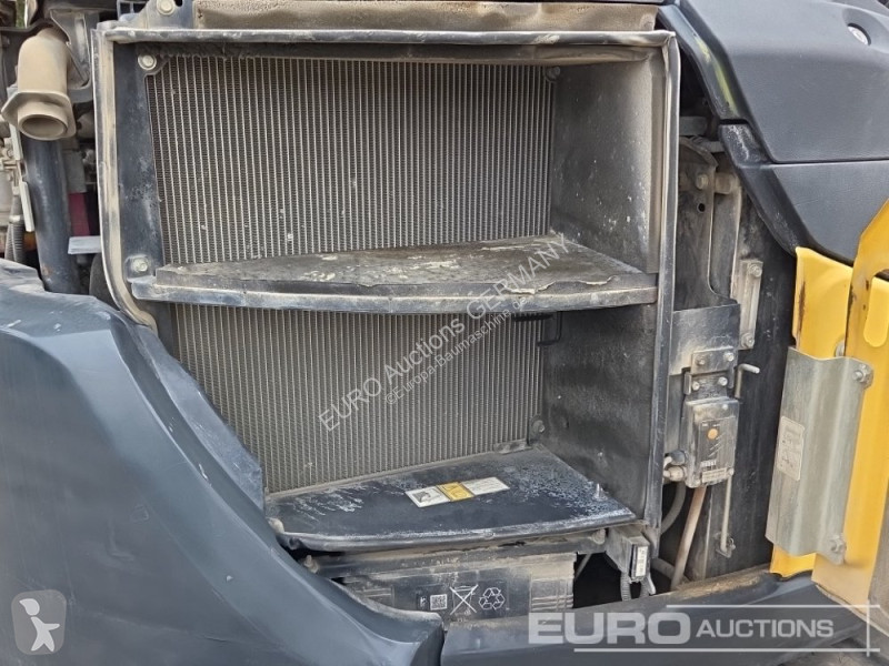 Багер Yanmar 2A