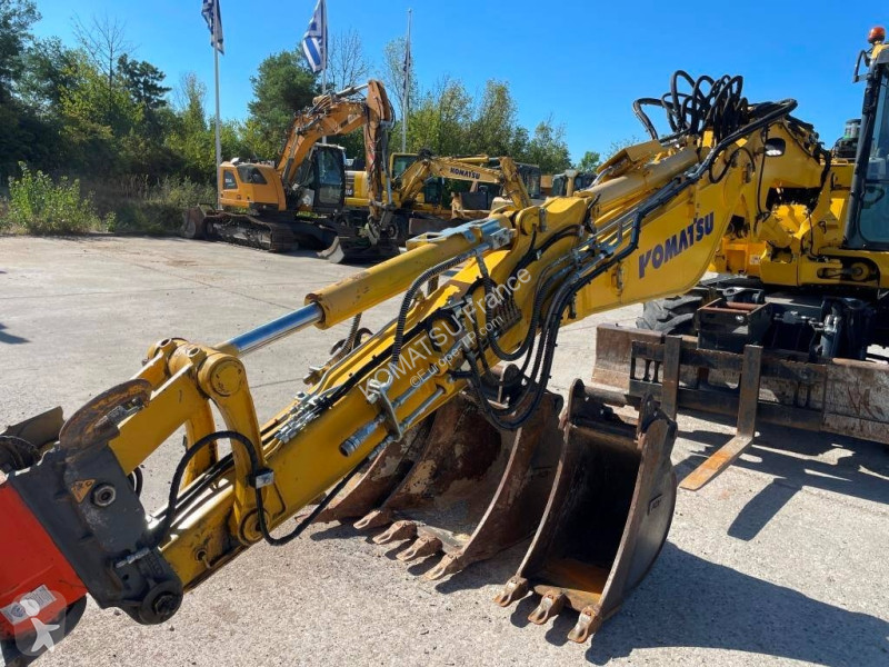 Excavadora Komatsu PW98MR-11E0