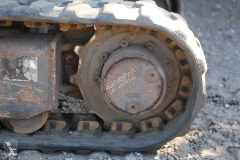 جرافة Yanmar E10SR