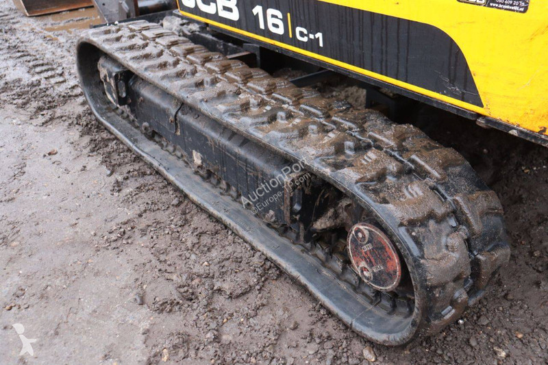 Excavadora JCB 16C-1 T3