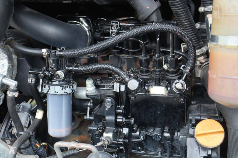 جرافة Yanmar Vi020-4