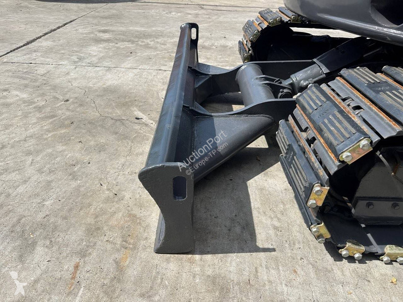 Excavadora Kubota KX165-5