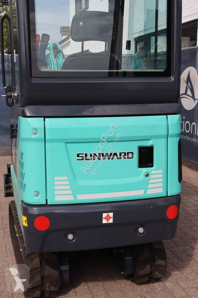 Sunward SWE20FED excavator