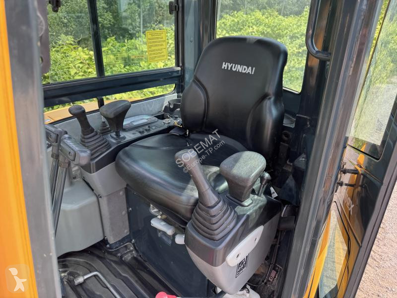 Skovel Hyundai  ROBEX 30Z-9AK