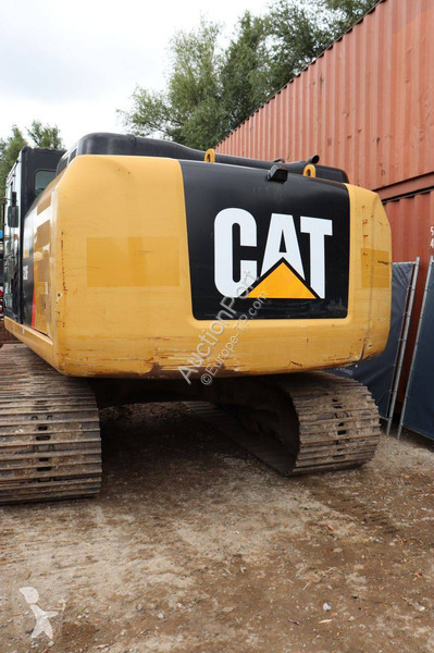 جرافة Caterpillar 320FL