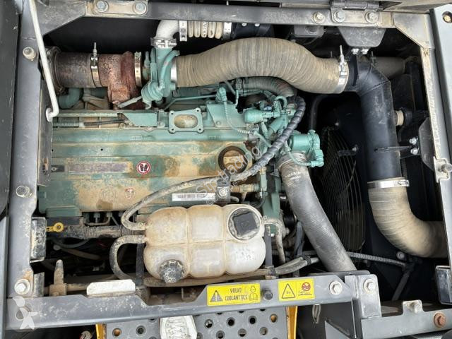 Pelle Volvo 235EL