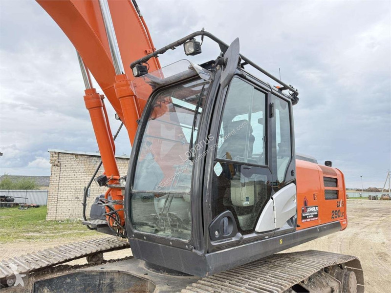 جرافة Hitachi