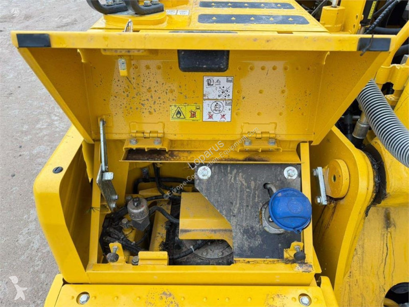جرافة Komatsu LC11 E0