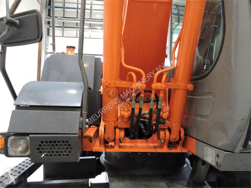 Skovel Hitachi