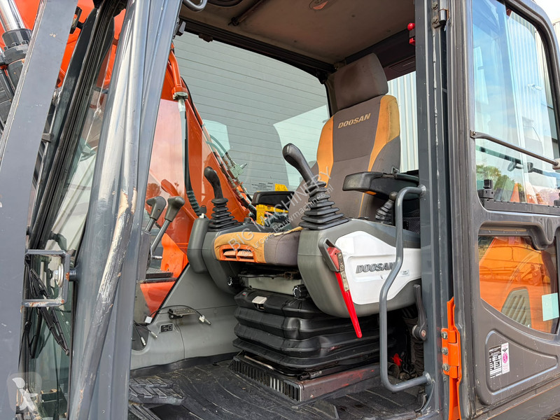 Pelle Doosan