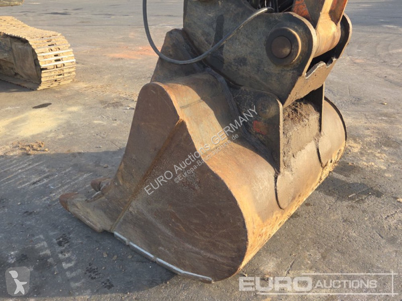 Skovel Hitachi 3