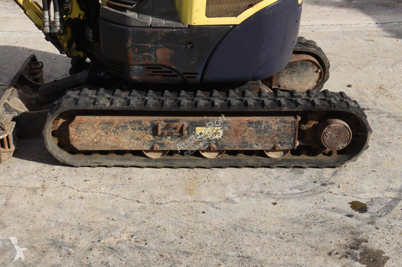 Pelle Yanmar ViO10-2A