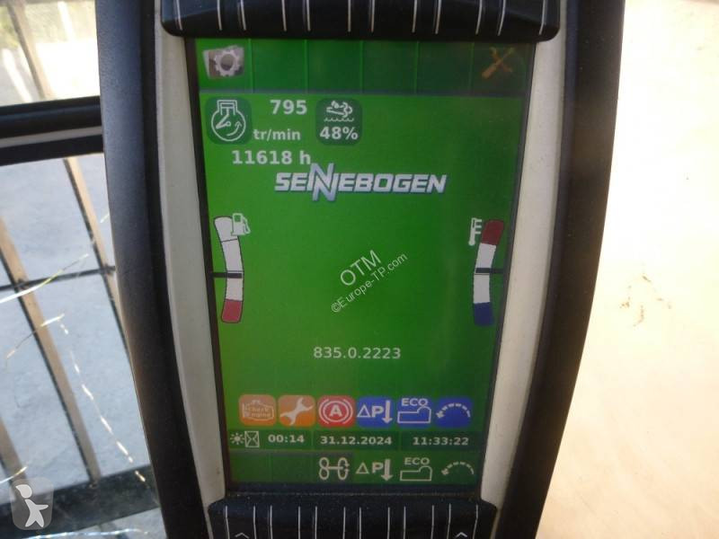 Excavadora Sennebogen 835 E