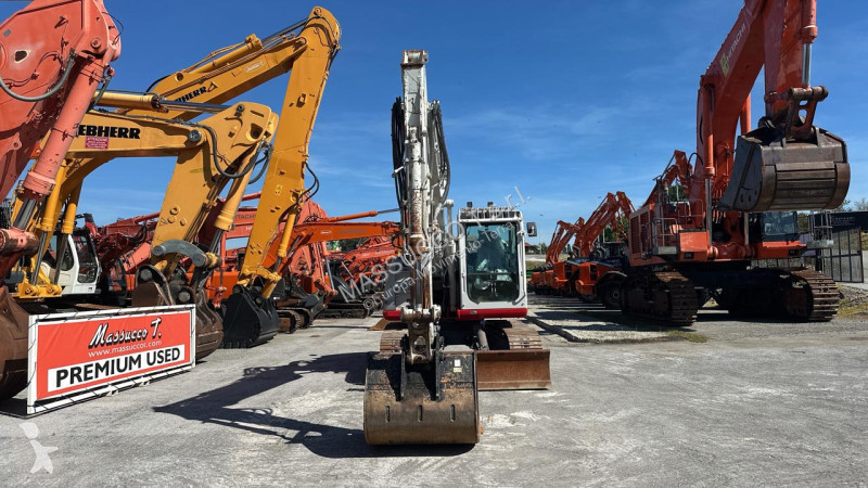 Excavadora Takeuchi TB2150R