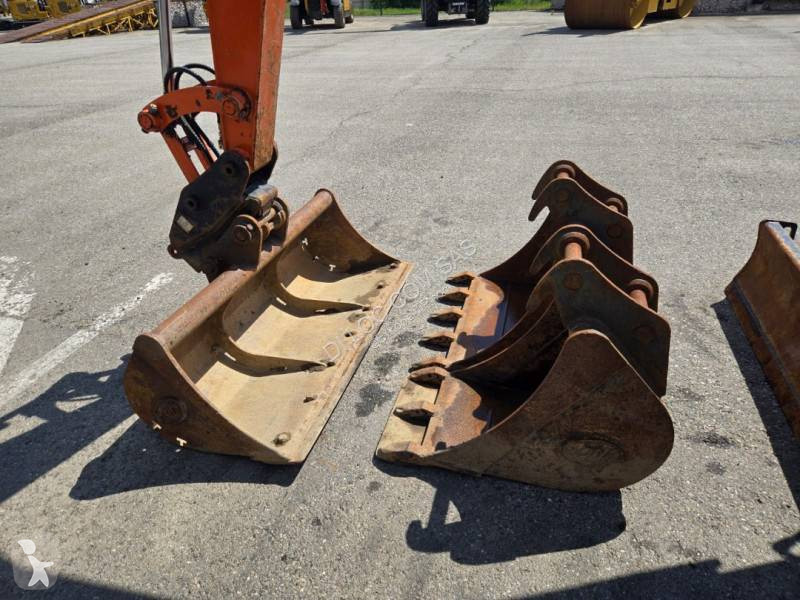 Pelle Hitachi ZX48-6