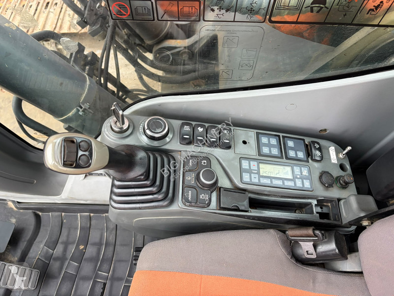Pelle Doosan 5