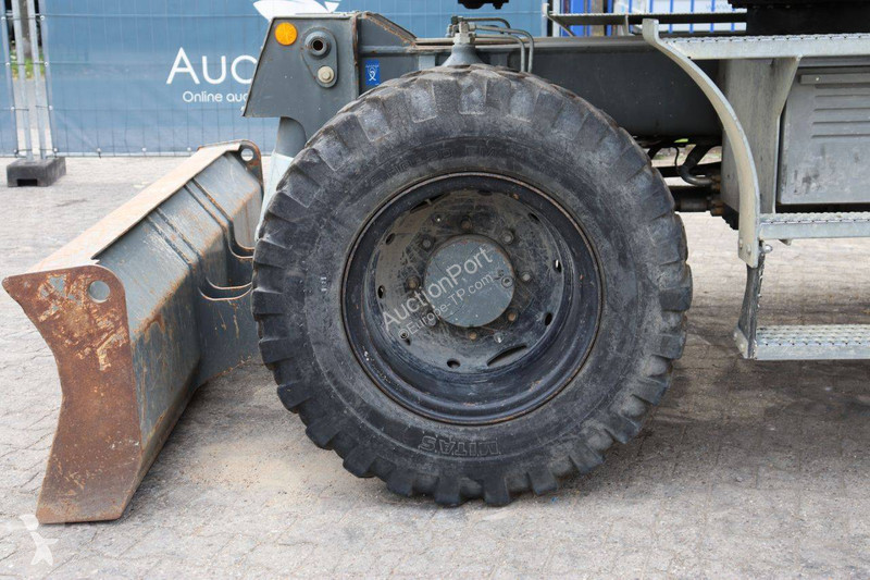 Pelle Liebherr Compact